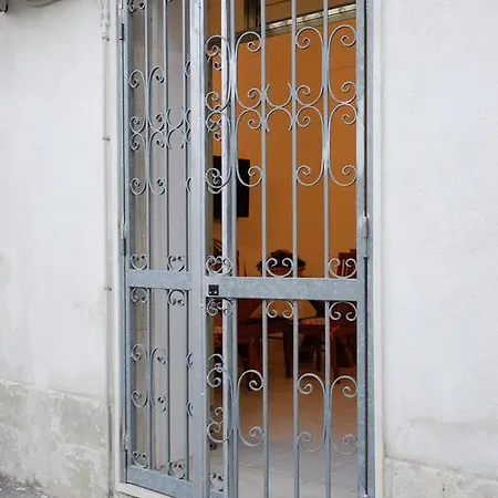 公寓 阿里奥斯托住宿加早餐旅馆