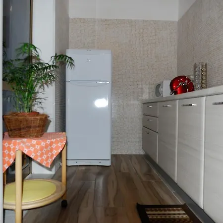 公寓 阿里奥斯托住宿加早餐旅馆 *